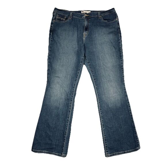Levis 515 Jeans Womens 16 Bootcut Blue Mid Rise Denim Stretch Measures 35 x 30 - Picture 1 of 9